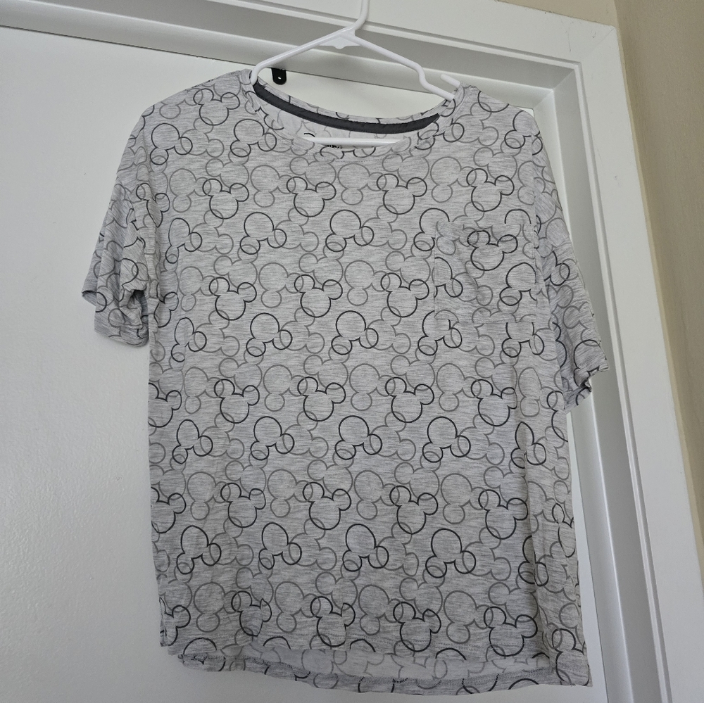 Disney Mickey Mouse Print T-Shirt Casual Everyday Top Gray Graphic Tee